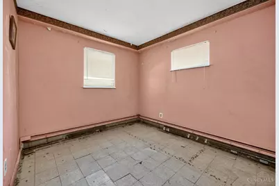 2824 Lafeuille Avenue, Cincinnati, OH 45211 - Photo 49