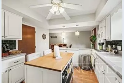 1064 Waycross Road, Forest Park, OH 45240 - Photo 9