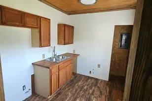3888 River Rd, Cincinnati, OH 45204 - Photo 7