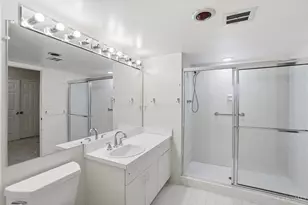 2444 Madison Rd, Cincinnati, OH 45208 - Photo 25