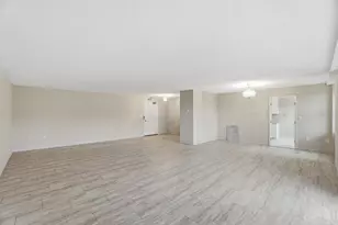 2444 Madison Rd, Cincinnati, OH 45208 - Photo 9