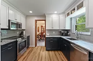 5249 Blenheim Ct, Delhi Township, OH 45238 - Photo 5