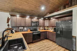 110 Tri County Hwy, Sardinia, OH 45171 - Photo 5