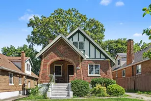 3058 Penrose Pl, Cincinnati, OH 45211 - Photo 1