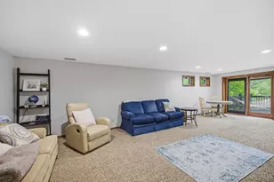 9018 Winthrop Dr, Montgomery, OH 45249 - Photo 41