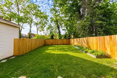 4211 Kirby Ave, Cincinnati, OH 45223 - Photo 23