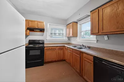2738 Montana Avenue, Cincinnati, OH 45211 - Photo 23