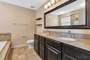 9563 Cobblestone Walk, West Chester, OH 45069 - Photo 19