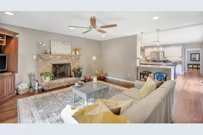 10322 Lochcrest Drive, Springfield Township, OH 45231 - Photo 23