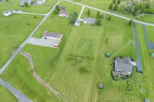 9070 Grimsley Rd, Penn Township, OH 45135 - Photo 37