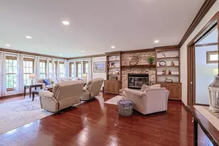 5947 Creekside Dr, Miami Township, OH 45150 - Photo 9