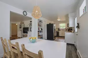 1530 Maple Ave, Wyoming, OH 45215 - Photo 9