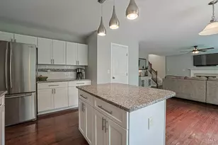5619 Beechtree Ln, Hamilton Township, OH 45039 - Photo 15