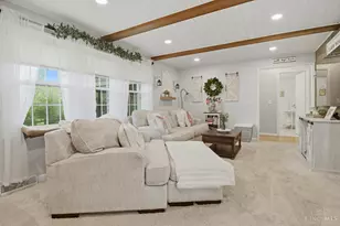 8009 Blairhouse Dr, Anderson Township, OH 45244 - Photo 17