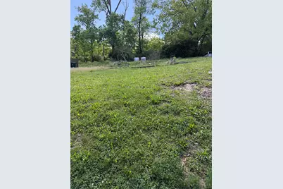 3111 Bracken Woods Lane, Cincinnati, OH 45211 - Photo 1