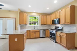 1264 Kable's Mill Dr, Sugarcreek Twp, OH 45305 - Photo 7