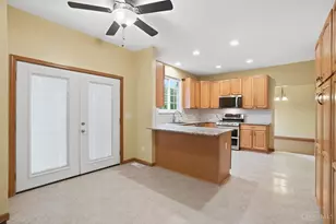 1264 Kable's Mill Dr, Sugarcreek Twp, OH 45305 - Photo 13
