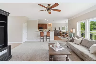 7490 Susan Springs Drive, West Chester, OH 45069 - Photo 13