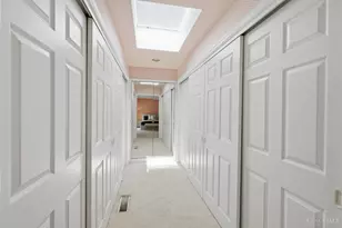 9546 Cunningham Rd, Indian Hill, OH 45243 - Photo 35