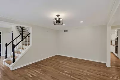 8453 Greenleaf Drive, Anderson Township, OH 45255 - Photo 15