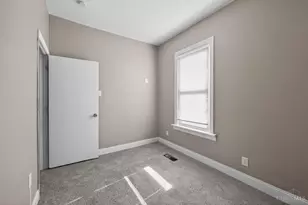 717 Mulberry St, Lockland, OH 45215 - Photo 9