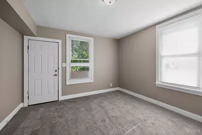 717 Mulberry Street, Lockland, OH 45215 - Photo 7