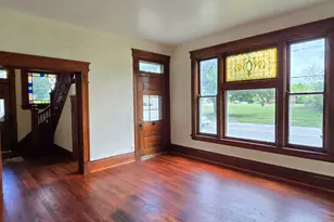 304 W Main St, Blanchester, OH 45107 - Photo 3