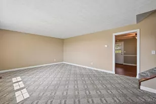 3760 Dust Commander Dr, Fairfield Township, OH 45011 - Photo 7