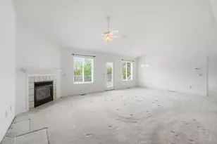 6763 Eagle Creek Dr, Liberty Township, OH 45011 - Photo 7