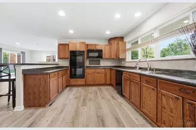 475 Craig Road, Union Township, OH 45244 - Photo 25