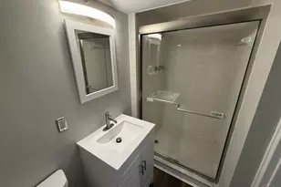 458 Wood Ave, Cincinnati, OH 45220 - Photo 9