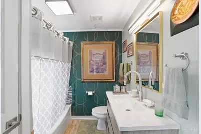 1221 Martin Drive, Cincinnati, OH 45202 - Photo 17