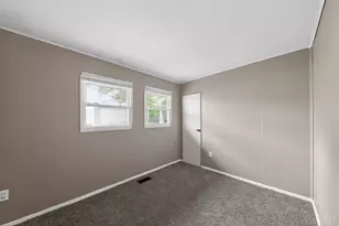 2584 Wenning Rd, Colerain Township, OH 45231 - Photo 9