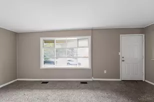 2584 Wenning Rd, Colerain Township, OH 45231 - Photo 15