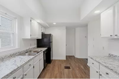 3559 Vista Avenue, Cincinnati, OH 45208 - Photo 9