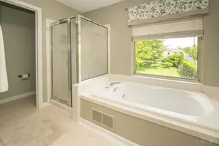 5601 Autumn Wynd Ln, Miami Township, OH 45150 - Photo 55