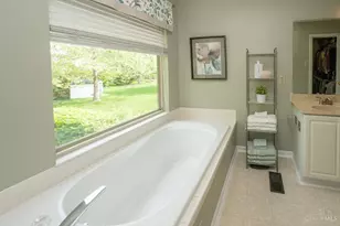 5601 Autumn Wynd Ln, Miami Township, OH 45150 - Photo 57