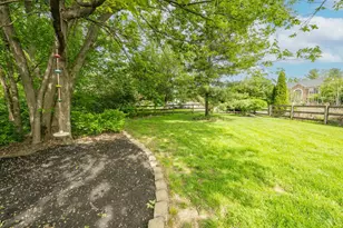5601 Autumn Wynd Ln, Miami Township, OH 45150 - Photo 73
