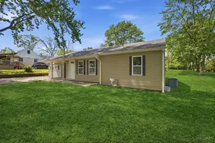 9615 Roberts Dr, Franklin Township, OH 45005 - Photo 3