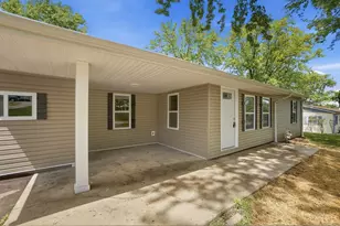 9615 Roberts Dr, Franklin Township, OH 45005 - Photo 5