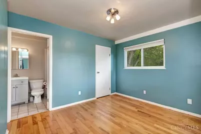 2364 Gladstone Avenue, Cincinnati, OH 45202 - Photo 13