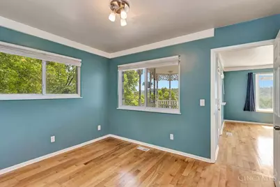 2364 Gladstone Avenue, Cincinnati, OH 45202 - Photo 13