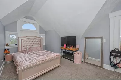 945 Dana Avenue, Cincinnati, OH 45229 - Photo 23