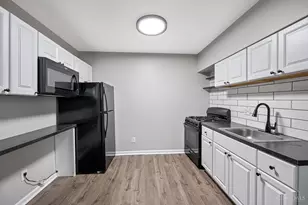 945 Dana Ave, Cincinnati, OH 45229 - Photo 13