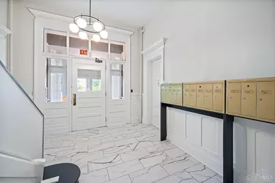 945 Dana Avenue, Cincinnati, OH 45229 - Photo 7