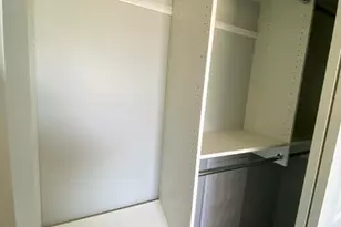 5025 Barrow Ave, Cincinnati, OH 45209 - Photo 9
