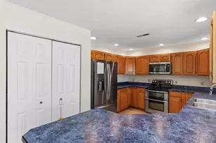 8812 Arrowcreek Dr, Washington Township, OH 45054 - Photo 11