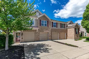 7629 Skyview Cir, Green Township, OH 45248 - Photo 1