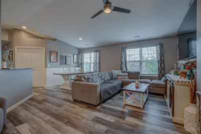 7629 Skyview Circle, Green Township, OH 45248 - Photo 3
