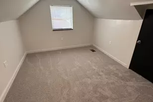 1175 Madeleine Cir, Springfield Township, OH 45231 - Photo 15